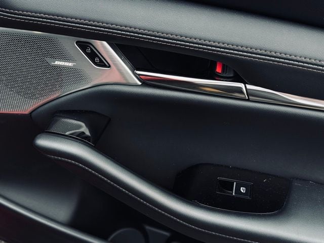2024 MAZDA MAZDA3 - Image 15