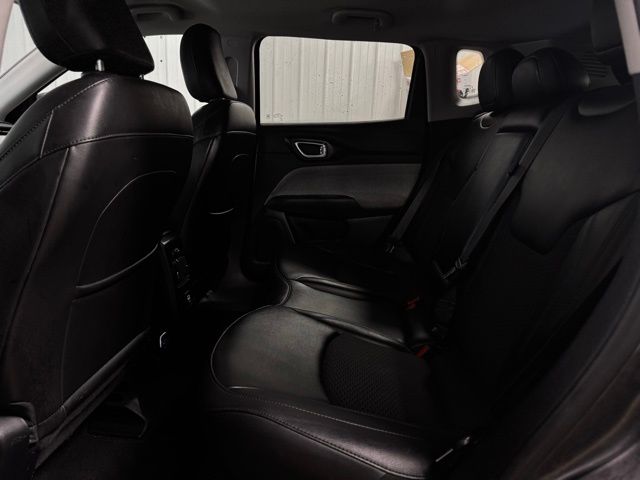 2022 JEEP COMPASS - Image 18