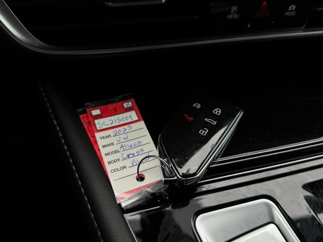 2025 VOLKSWAGEN ATLAS CROSS SPORT - Image 35