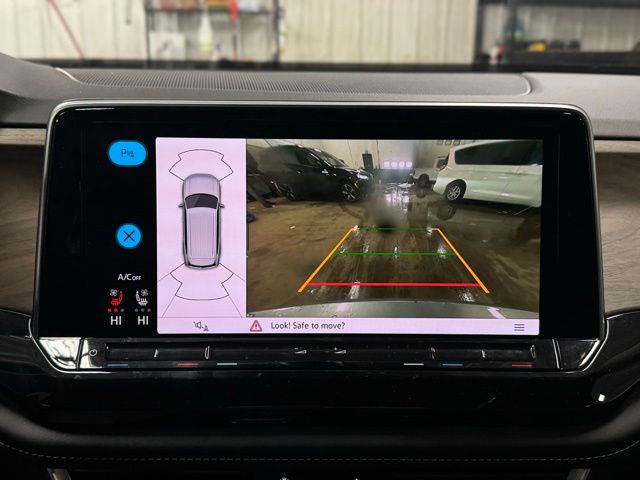 2025 VOLKSWAGEN ATLAS - Image 35