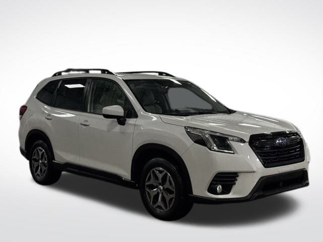 2023 SUBARU FORESTER - Image 4