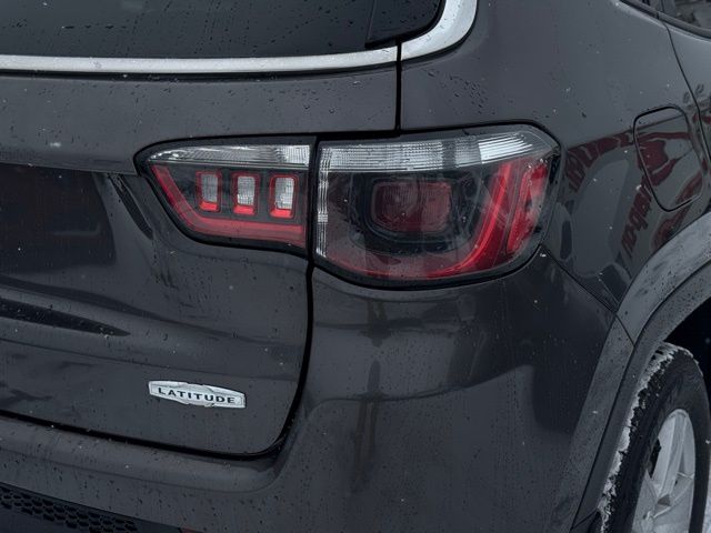 2022 JEEP COMPASS - Image 7