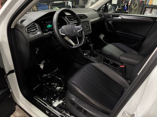 2024 VOLKSWAGEN TIGUAN - Image 17