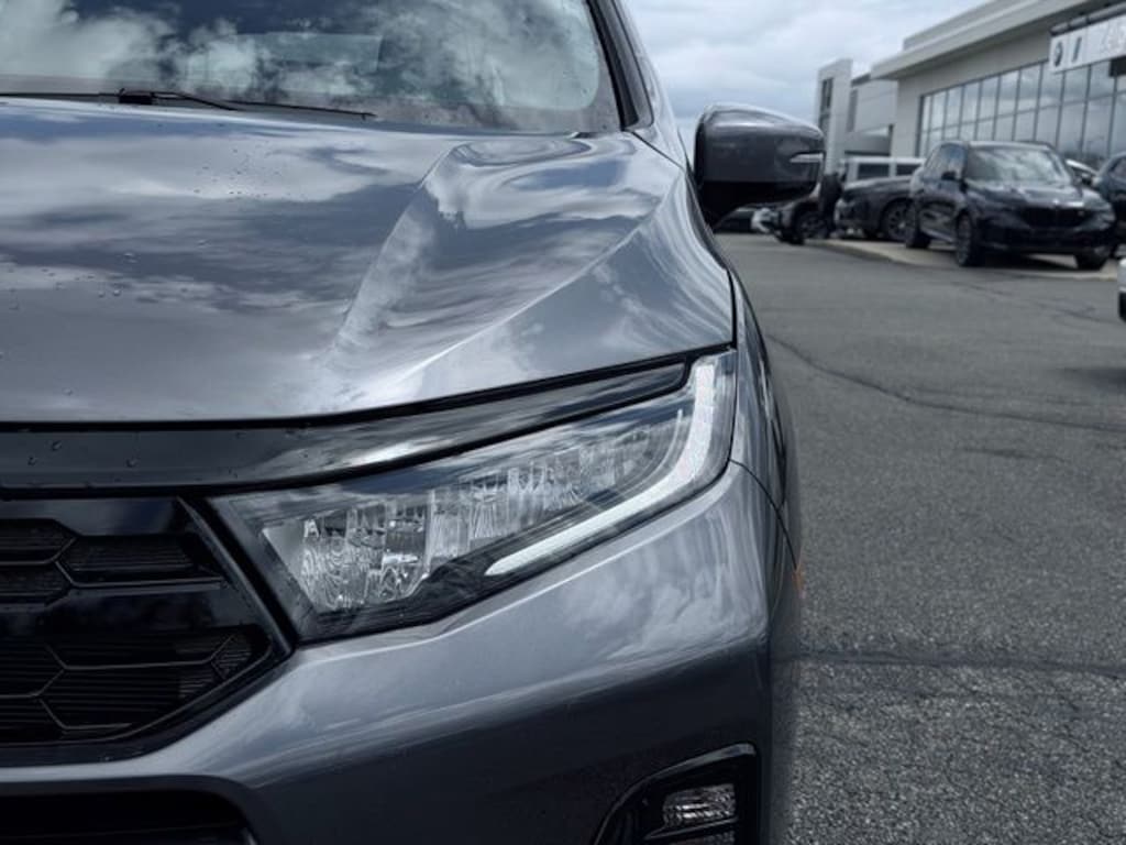 New 2026 Honda Odyssey Elite Van Passenger