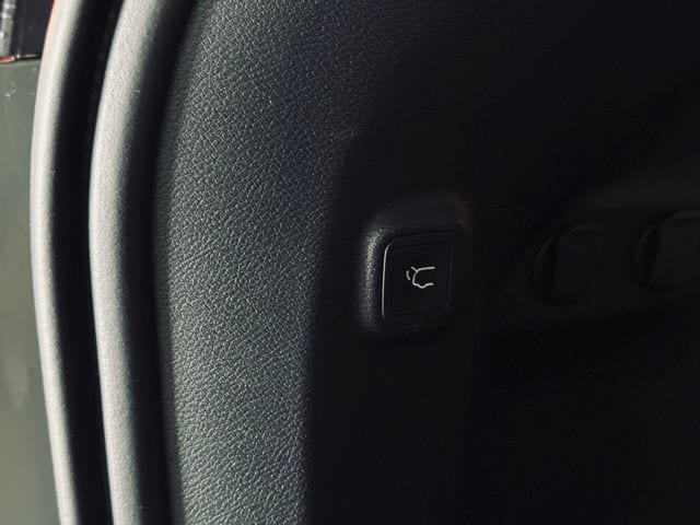 2022 JEEP CHEROKEE - Image 12