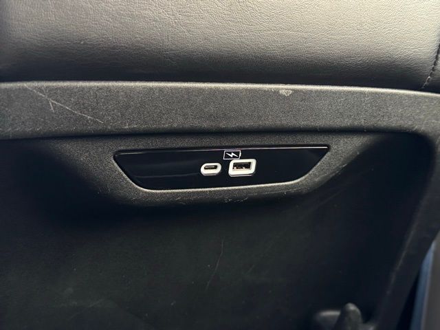 2023 CHRYSLER PACIFICA - Image 25