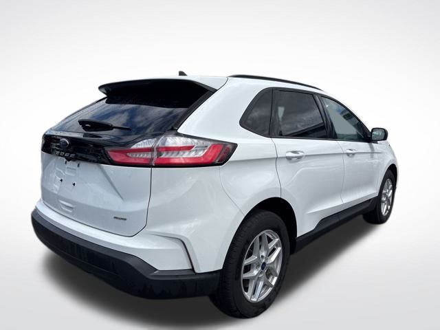 2022 Ford Edge SE photo 4