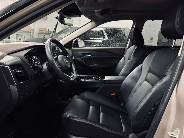 2023 NISSAN ROGUE - Image 17