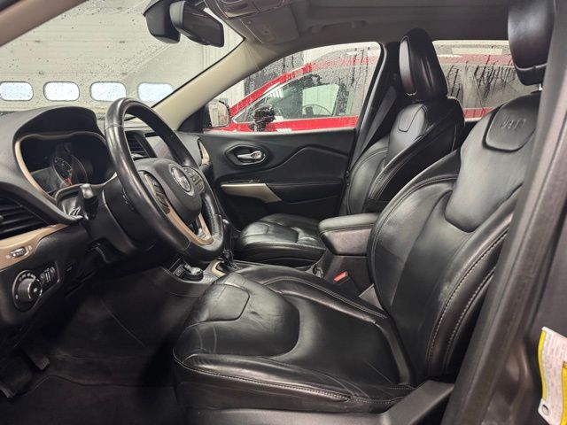 2017 JEEP CHEROKEE - Image 17