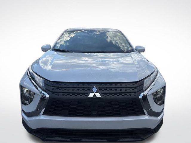 2024 Mitsubishi Eclipse Cross ES photo 2