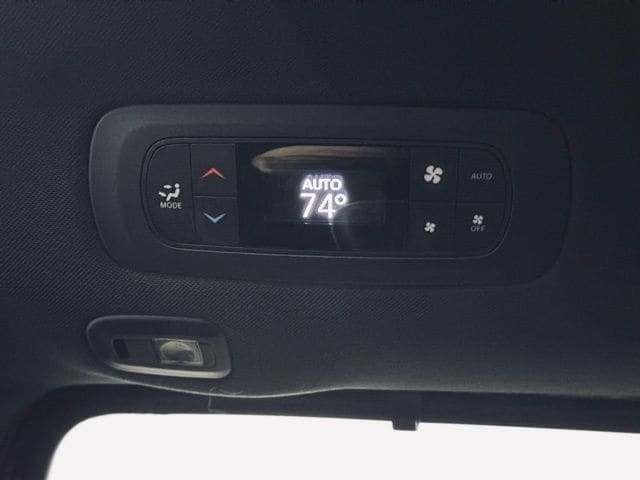 2025 CHRYSLER PACIFICA - Image 28