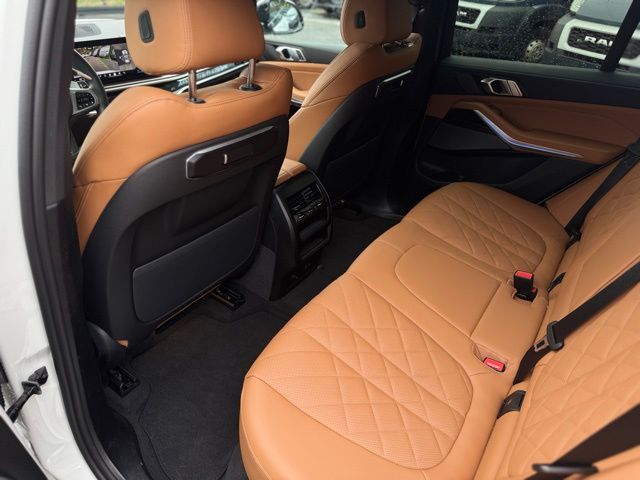 2026 BMW X5 - Image 22