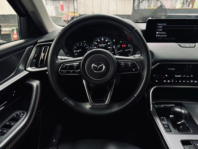 2025 MAZDA CX-90 - Image 28