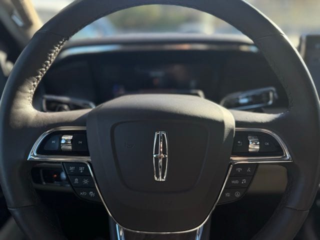 2024 LINCOLN NAVIGATOR - Image 29