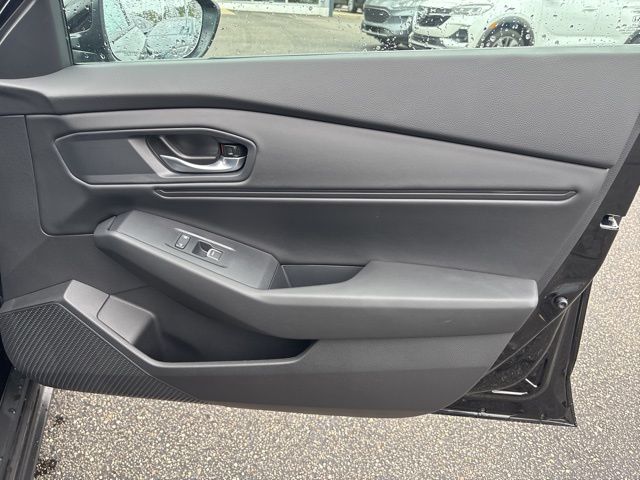 2025 Honda Accord SE - Photo 11