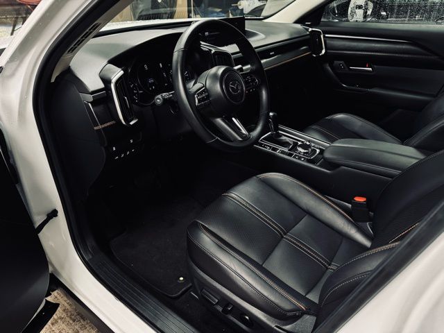 2025 MAZDA CX-50 - Image 18