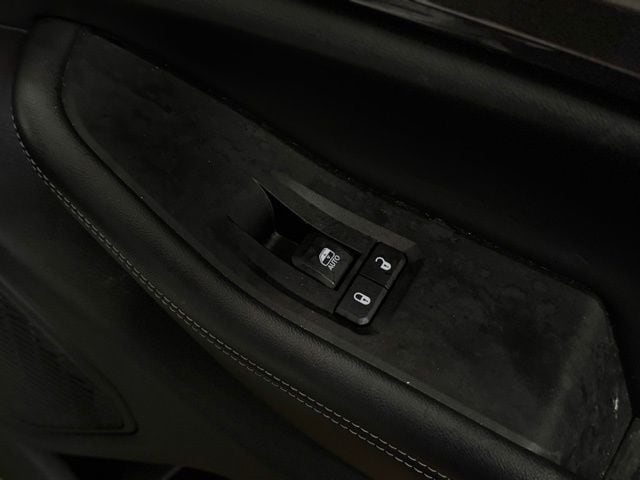 2023 JEEP GRAND CHEROKEE - Image 15