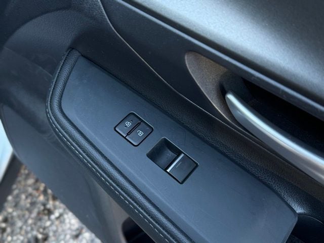 2025 TOYOTA GRAND HIGHLANDER - Image 13