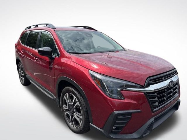 2024 Subaru Ascent Limited photo 3