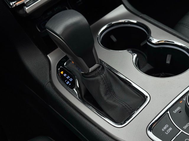 2019 JEEP GRAND CHEROKEE - Image 31