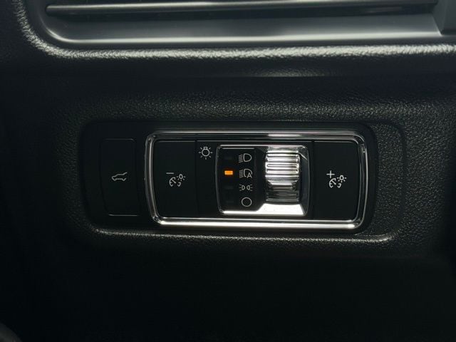 2024 LINCOLN CORSAIR - Image 34