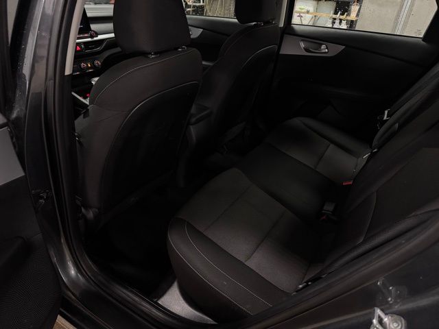2024 KIA FORTE - Image 18