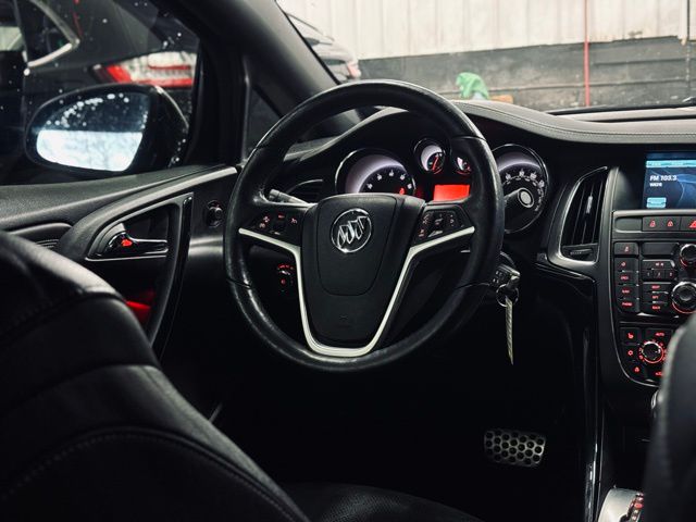 2017 BUICK CASCADA - Image 28