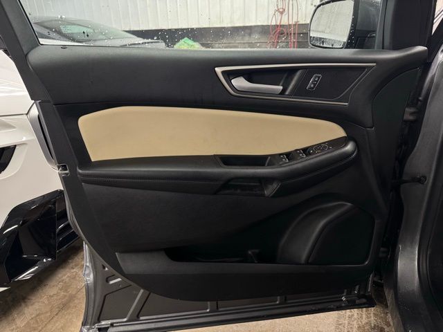 2022 FORD EDGE - Image 13