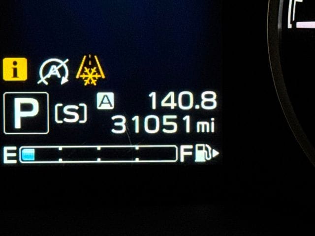 2023 SUBARU FORESTER - Image 29