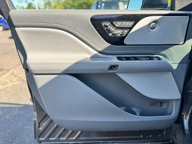 2020 LINCOLN AVIATOR - Image 10