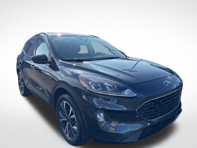 2022 Ford Escape SEL photo 3