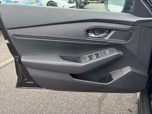 2025 Honda Accord SE - Photo 9