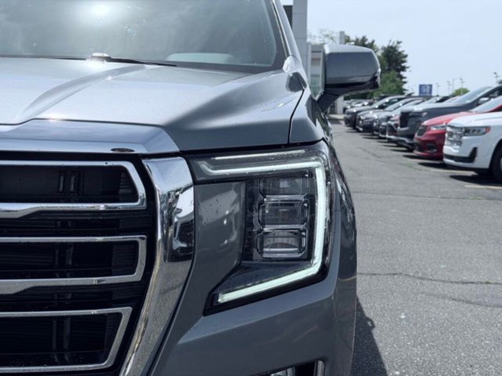 Used 2021 GMC Yukon XL SLT SUV