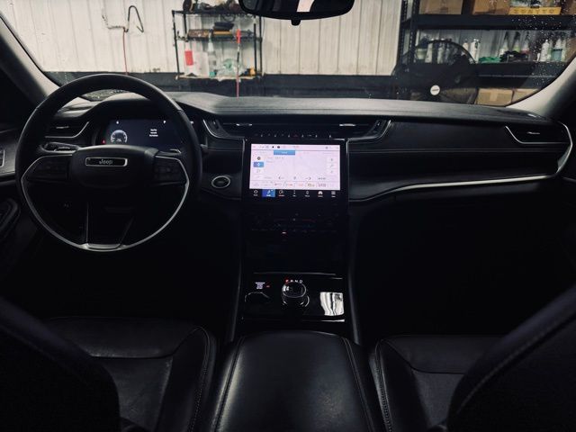 2023 JEEP GRAND CHEROKEE - Image 21