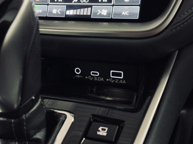 2023 SUBARU OUTBACK - Image 32