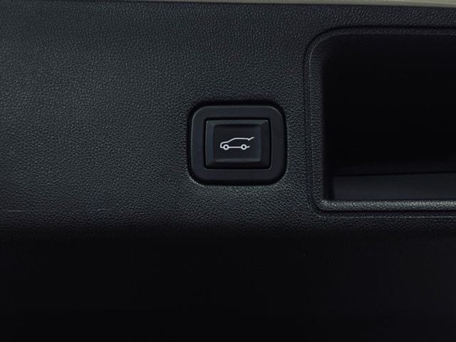 2019 GMC TERRAIN - Image 12