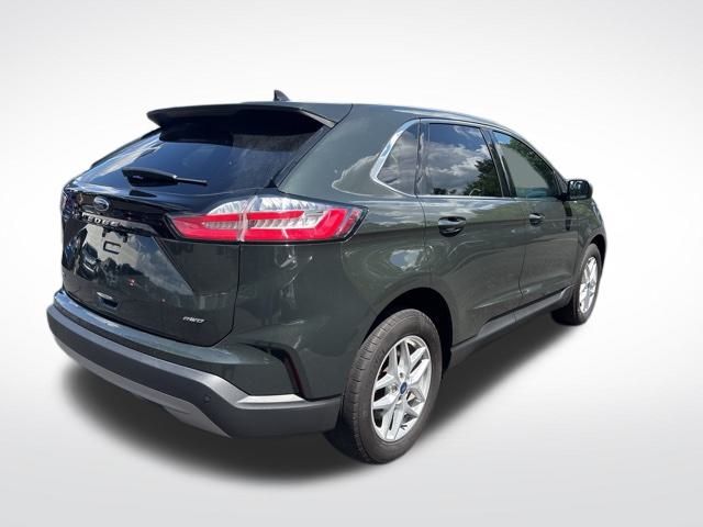 2022 Ford Edge SEL photo 4