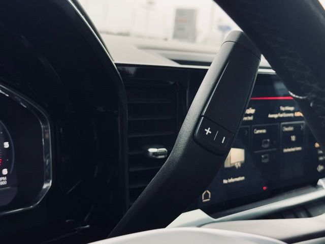 2024 GMC SIERRA HD - Image 29