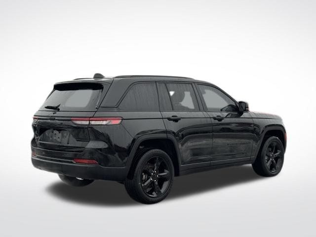2023 JEEP GRAND CHEROKEE - Image 5