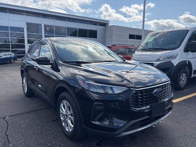 2023 Ford Escape Active photo 3