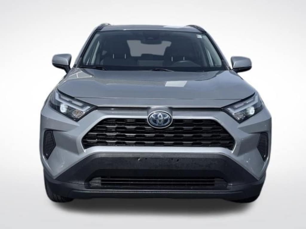 Used 2022 Toyota RAV4 Hybrid XLE SUV