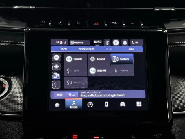 2023 JEEP GRAND CHEROKEE - Image 32