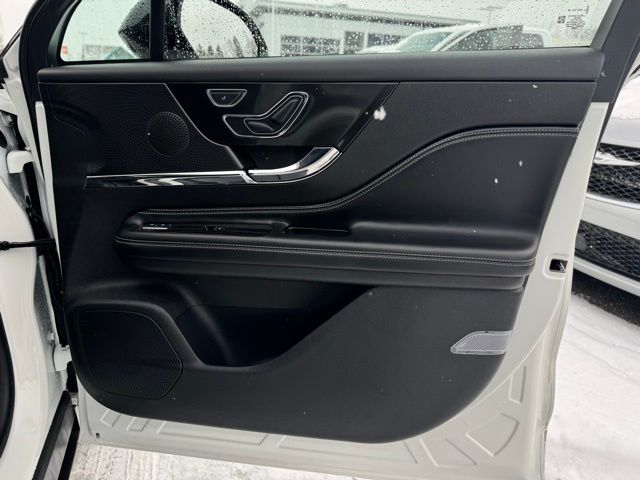 2024 LINCOLN CORSAIR - Image 17