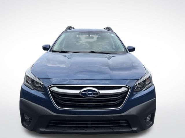 2022 Subaru Outback Premium photo 2