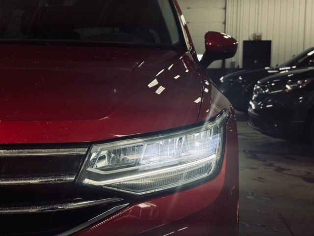 2022 VOLKSWAGEN TIGUAN - Image 3