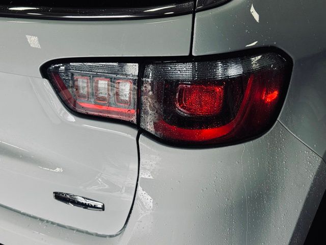 2022 JEEP COMPASS - Image 7