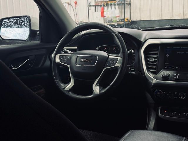 2023 GMC ACADIA - Image 26