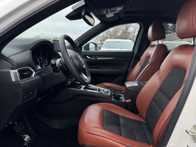 2024 MAZDA CX-5 - Image 17