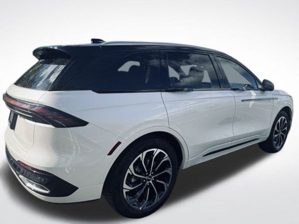 New 2026 Lincoln Nautilus Reserve SUV