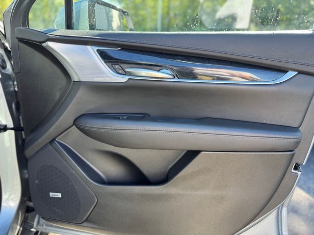 2025 CADILLAC XT5 - Image 16